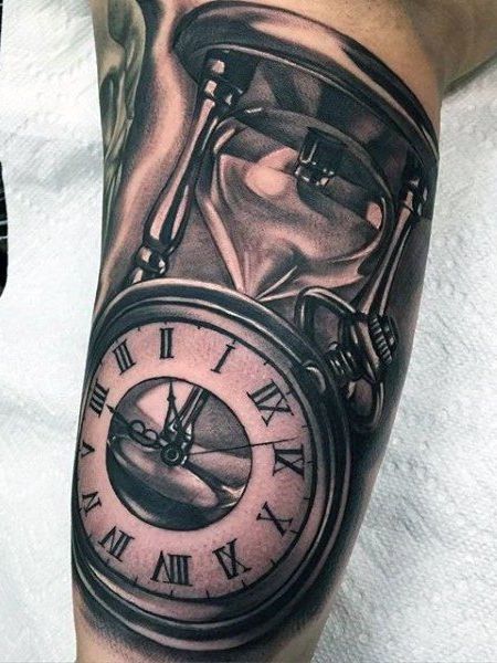 20 татуировок с часами для мужчин, которые ценят свое время