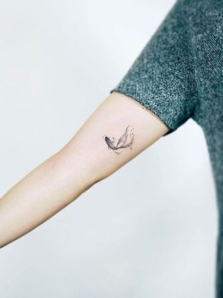 Татуировки рыбок кои для счастливых мужчин