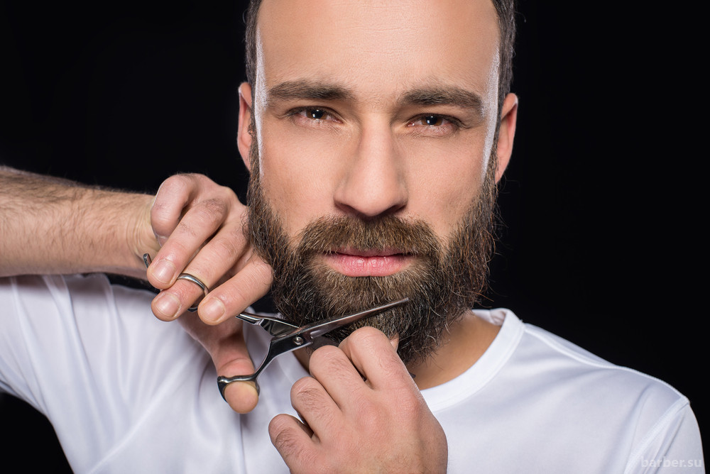 Как следить за бородой — от подбора формы до выбора косметических средств