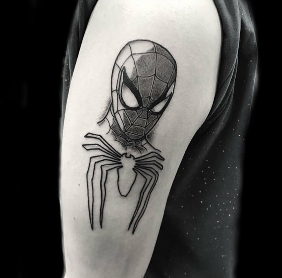 Человек паук тату