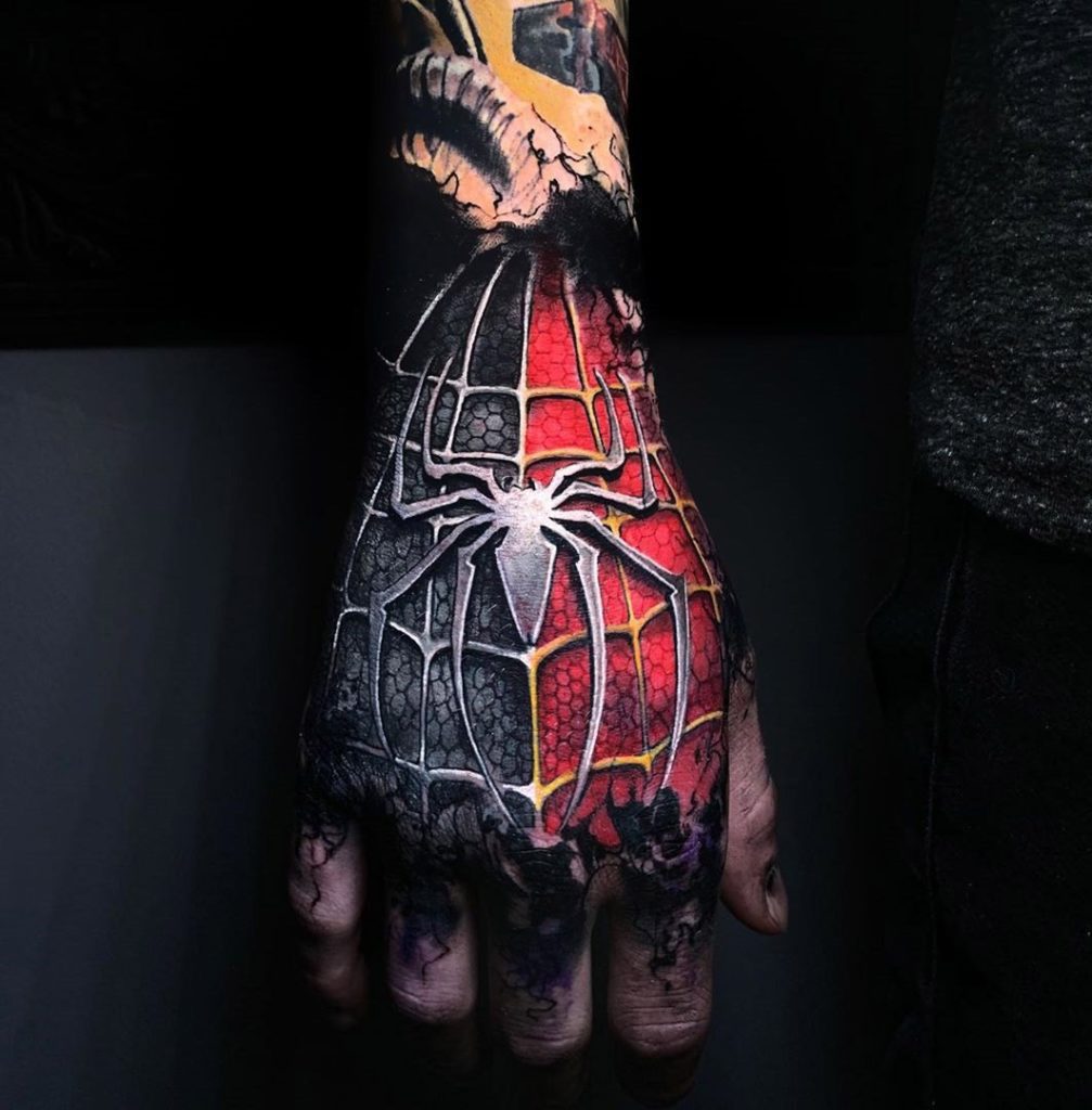 Человек паук тату