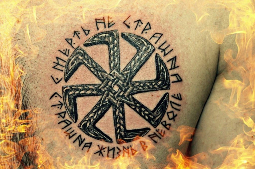 Славянские татуировки с надписями
