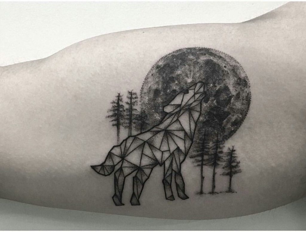 Татуировка волк и Луна