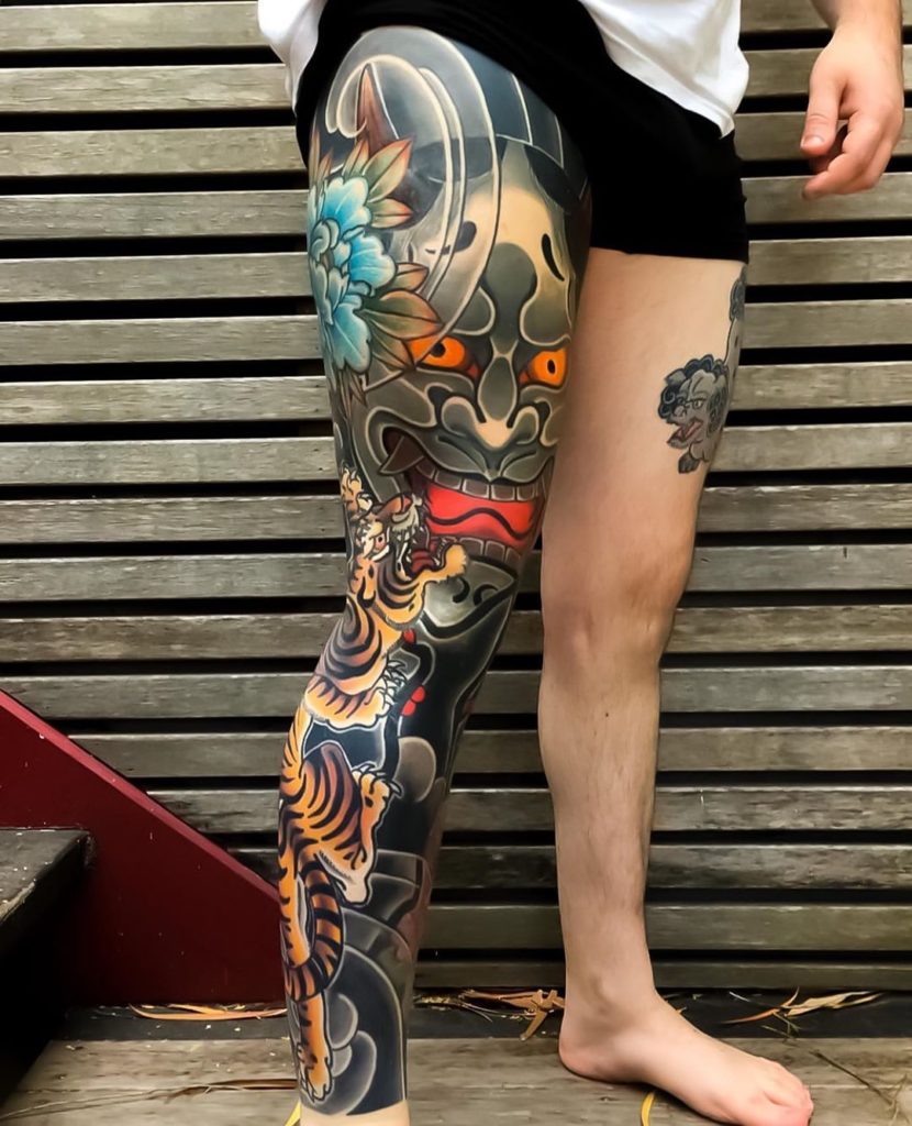 демон японский ханья тату нога
