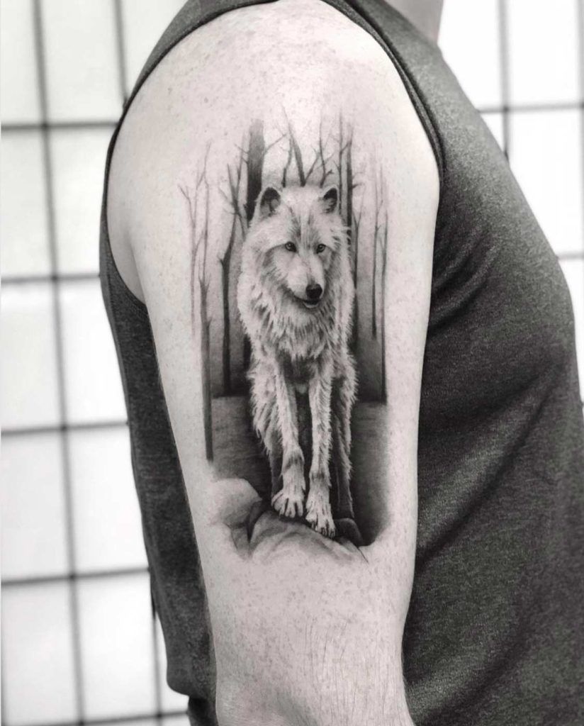 татуировка белый волк